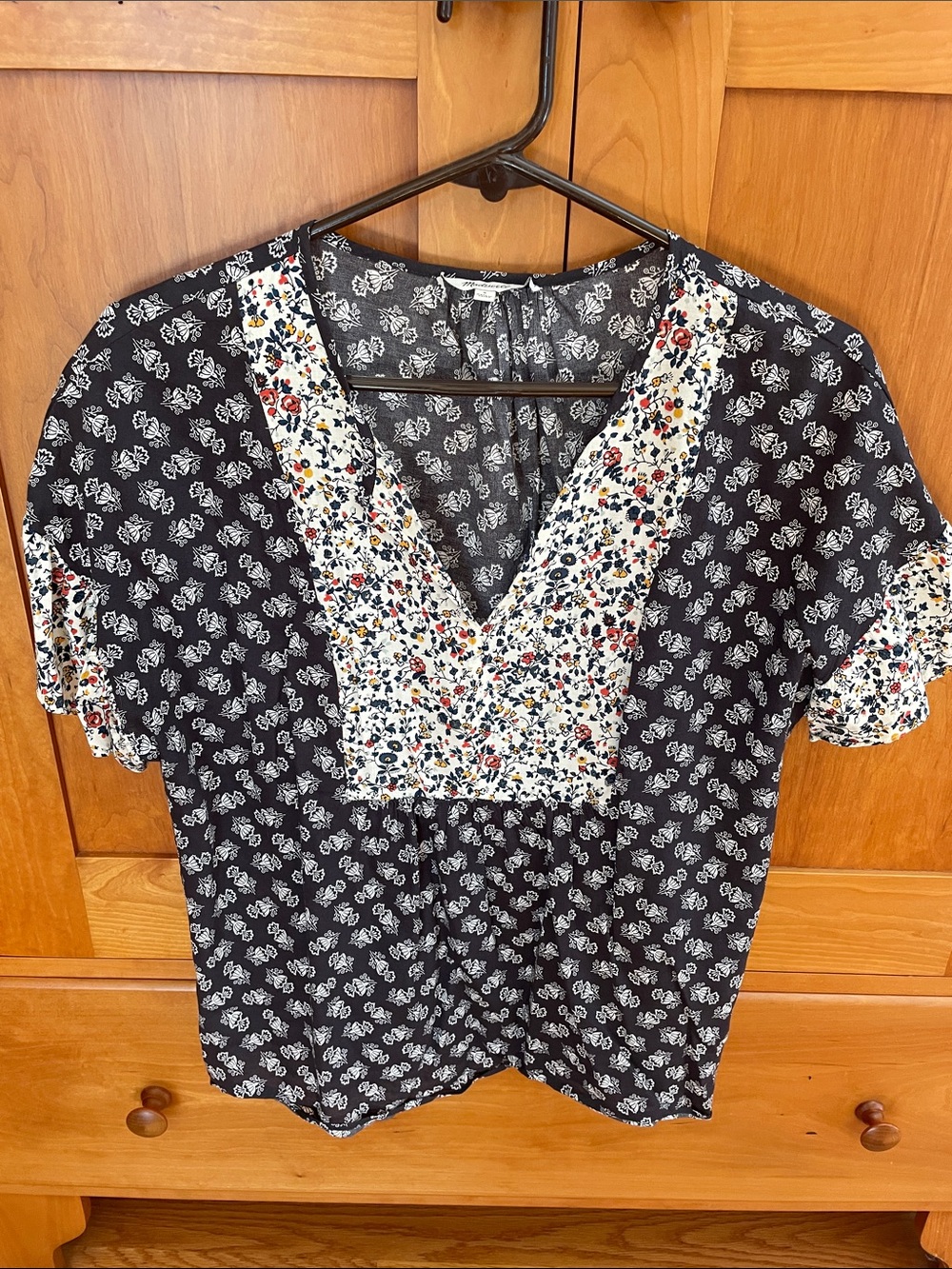 Madewell Navy Floral Mixed-Print V-Neck Blouse with Contrast Yoke